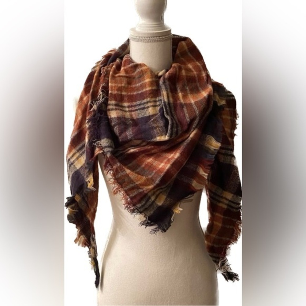 Capelli New York Triangle Blanket Scarf